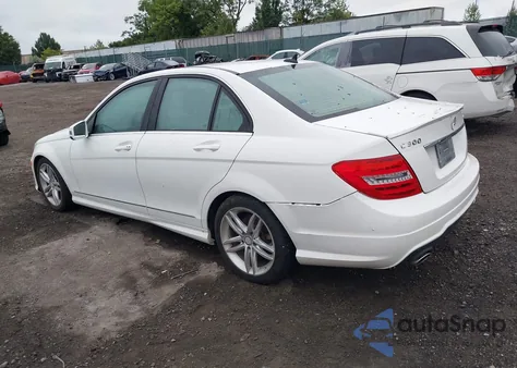 2013 Mercedes-Benz C 300 Sport 4Matic from USA, damaged, VIN WDDGF8AB3DR286218